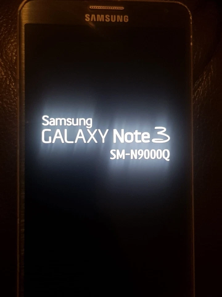 Samsung Galaxy Note 3 Black Unlocked 32GB 5.7" 13MP Android Smartphone + 8gb sd - Image 3 of 4