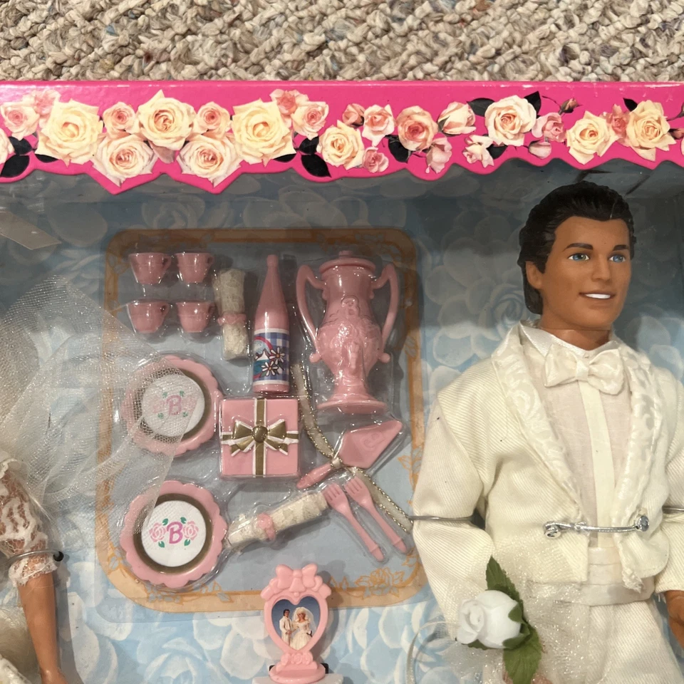 Vtg Vintage 1996 NRFB Barbie & Ken Special Edition Wedding Fantasy Gift Set - Image 4 of 4