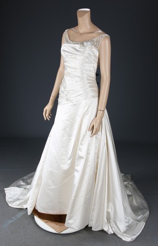 Jolie Bridal Ivory Satin Illusion Neckline Beaded Wedding Dress sz 10 - 第 3/5 張圖片