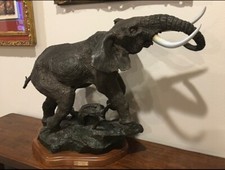 Laran Ghigleri “The African Treasure”  large bronze elephant sculpture