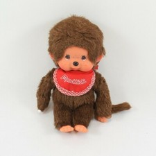 Peluche Kiki SEKIGUCHI Monchhichi bavoir rouge et blanc 20 cm (F12149)
