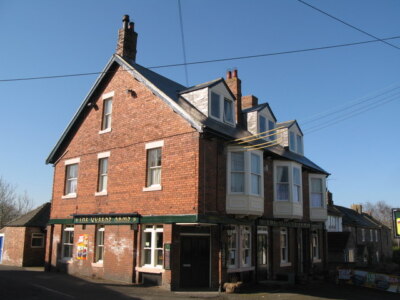 Foto 6x4 The Queens Arms, Main Street Acomb\/NY9366 um 2009