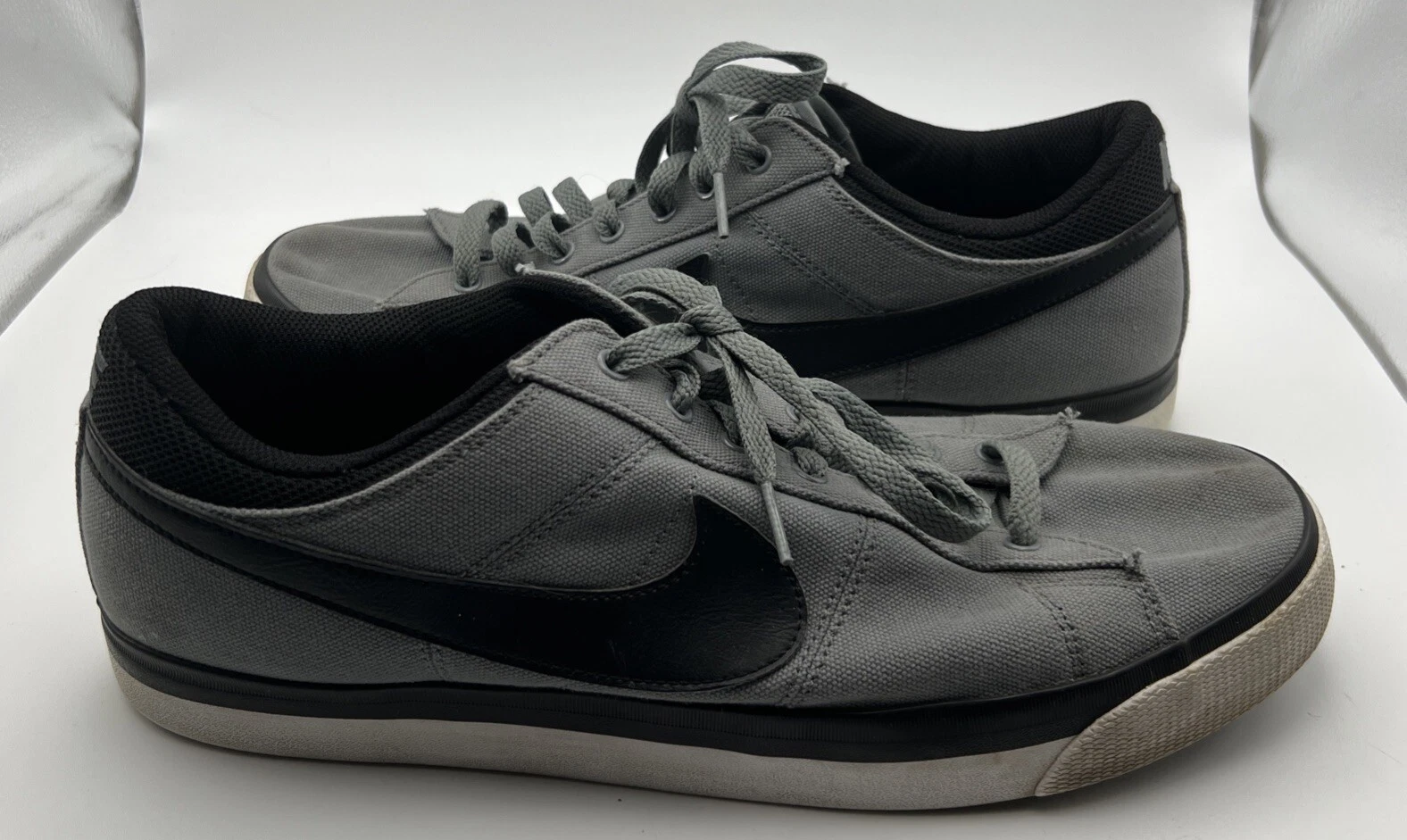 Chaussures homme Nike Match Supreme TXT gris noir blanc pointure 12 (631657 003)