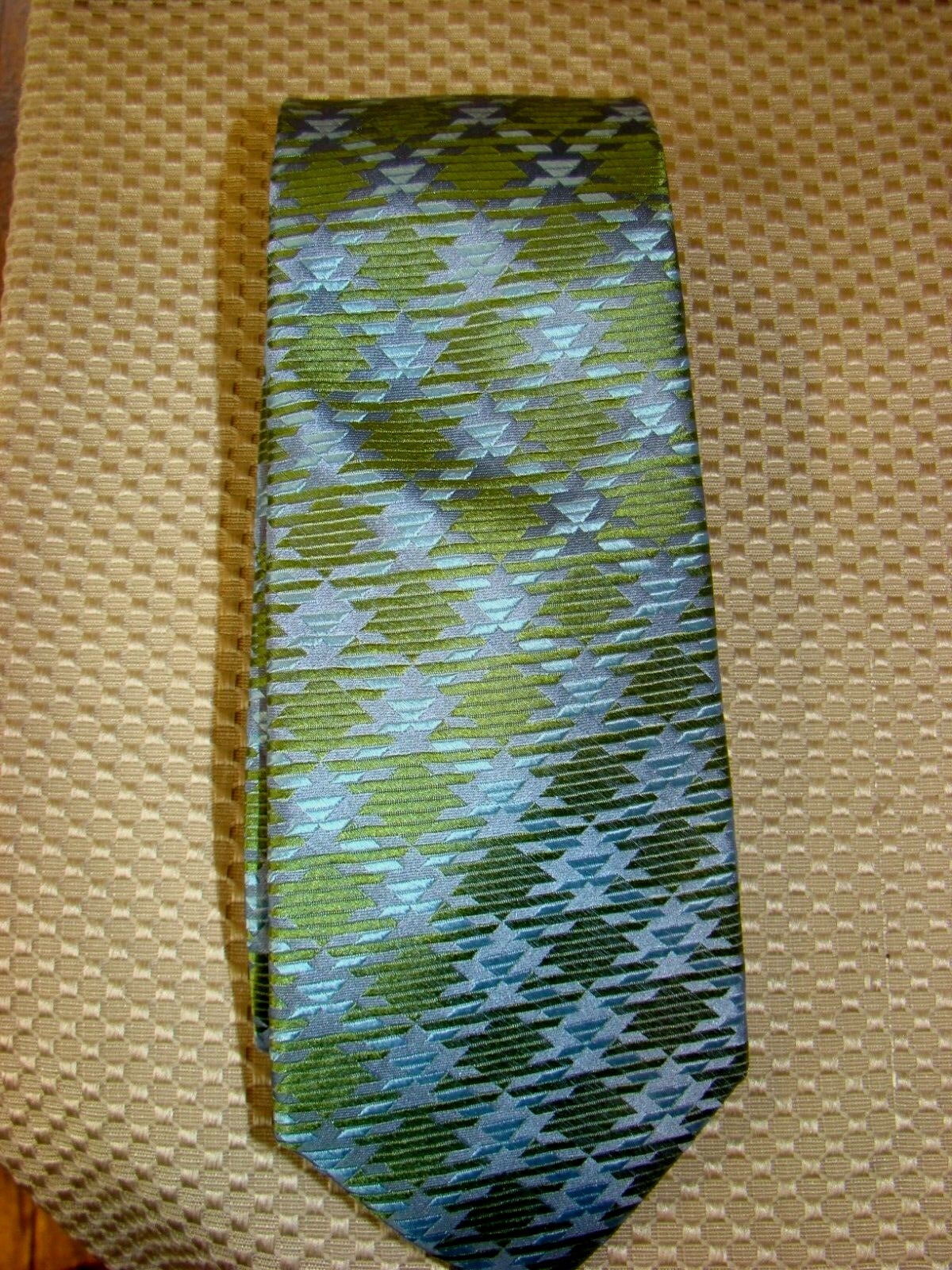 Picture 4 of 6