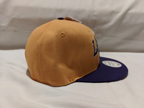 Los Angeles Lakers Mitchell & Ness NBA Hardwood Classics cap, One Size - Picture 4 of 8