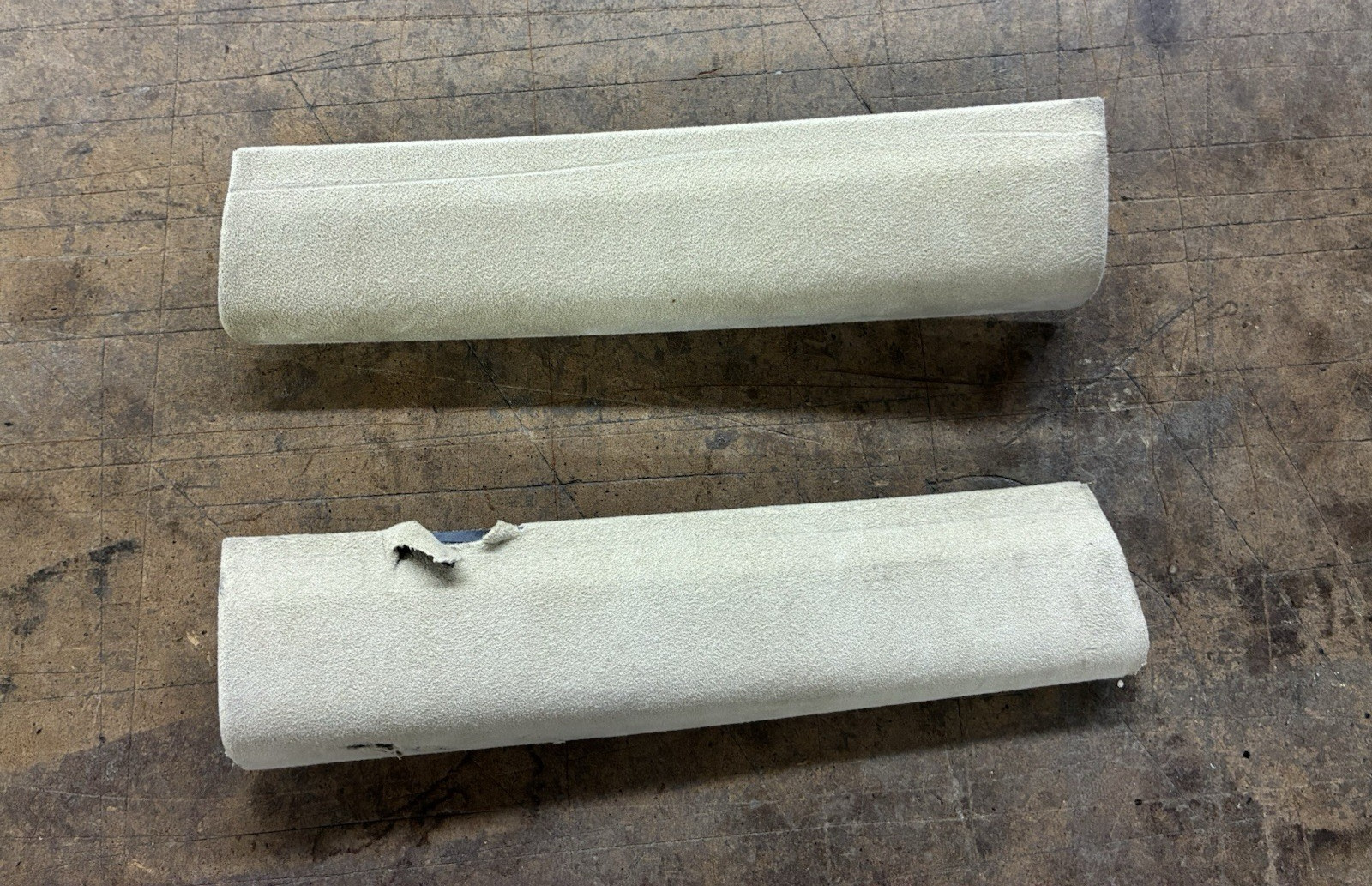 OEM Aston Martin DB11 Volante Ivory Roof Headliner & Rail Trim Set KY53-70352 