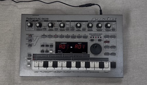 Roland MC-303 Groovebox Sample Drum Machine Synthesizer For Parts Or Repair