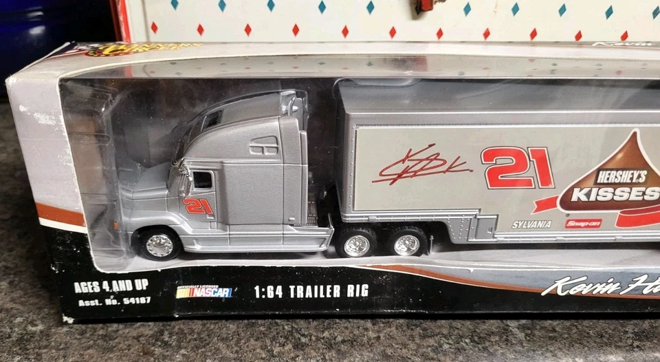 2004 Kevin Harvick 1:64 Trailer Rig #21 Hershey Winners Circle NASCAR In BOX - Image 2 of 4