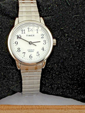 Timex Women's Easy Reader Watch 25mm Silver-Tone/Silver-Tone/White/25mm- New