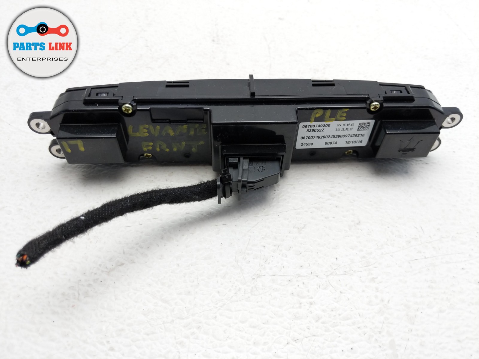 2017-2020 MASERATI LEVANTE M161 AC A/C AIR HEATER CLIMATE CONTROL SWITCH CLUSTER