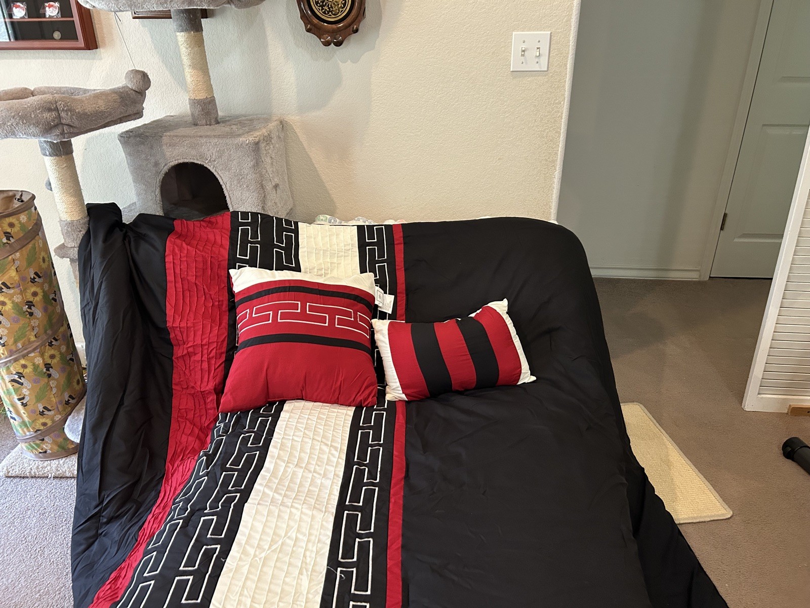 Chic Home Carlton 6-Piece Comforter Set, Queen Size, part number CS1223-112-AN