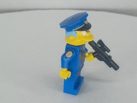 LEGO The Simpsons Chief Wiggum minifigure sim023 With Gun