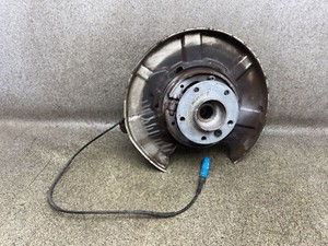 Achsschenkel hinten links 6788049 Radlager BMW X1 E84 20D X-Drive 11.1903.214