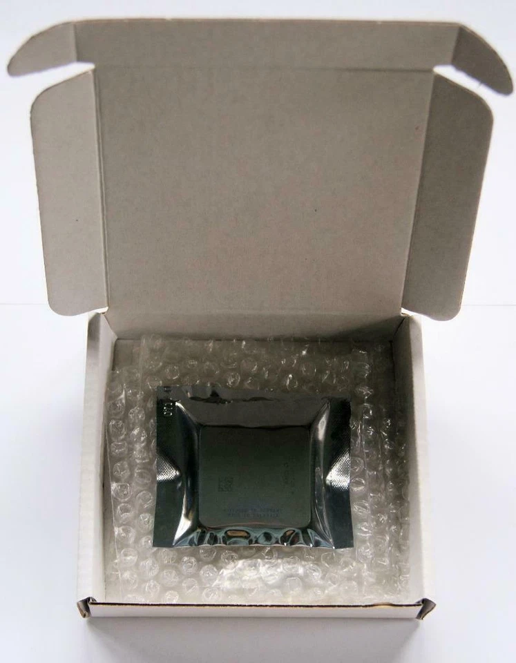 INTEL Xeon E5335 SLAC7 Quad Core 2.0 GHz CPU 8MB 1333MHz FSB Processor - Image 2 of 3