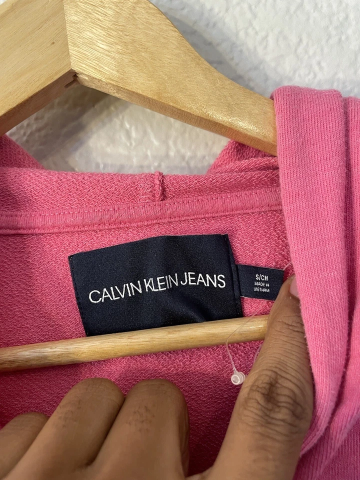 Sudadera con capucha para mujer Calvin Klein de gran tamaño corta manga larga rosa naranja pequeña Foto 4 de 4