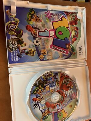 101 in 1 Party Megamix Nintendo Wii Game Complete Family Game