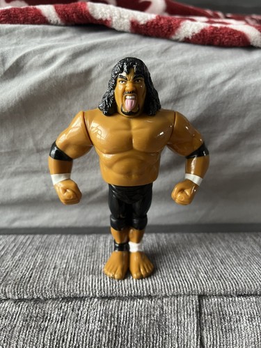 Wwf Hasbro Samu Wrestling Figure Great Condition L...