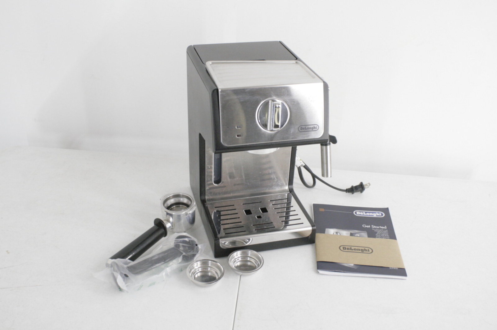 SEE NOTES De'Longhi ECP3420 Bar Pump Espresso Cappuccino Machine Black