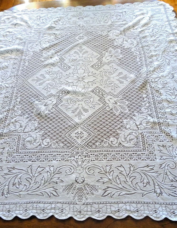 NAPPE en dentelle mécanique des années 30  -  125 cm x 115 cm - Photo 2/4