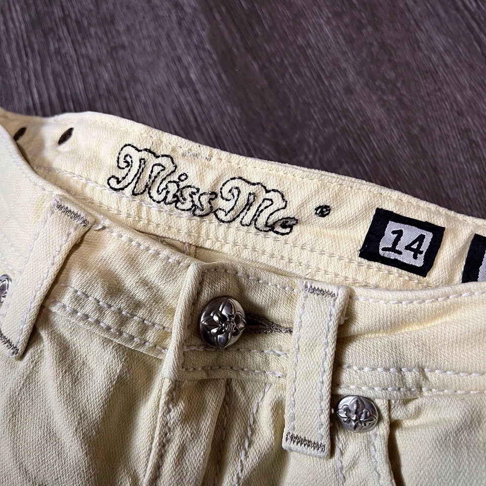 Miss Me Girls Denim Shorts Yellow Size 14 - Image 4 of 4