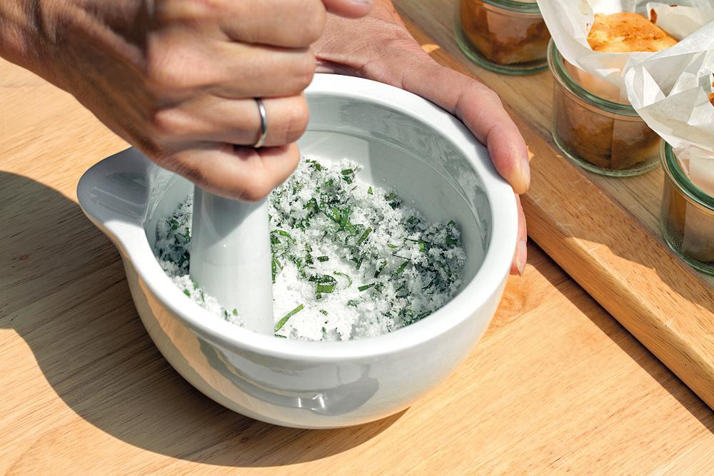 Thumbnail - Celia Nentwig Wildpflanzen - Mein Superfood