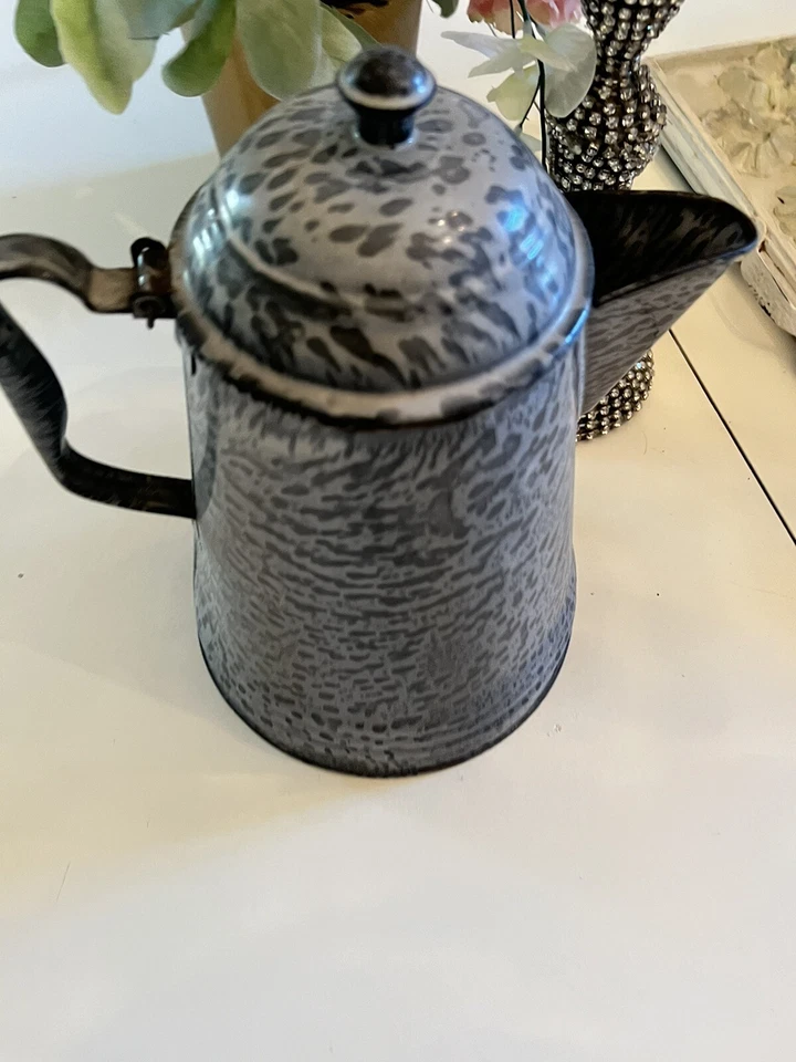 Antique Pitcher GRAY ENAMEL Pattern METAL HINGED LID Handle Enamelware - Image 4 of 4