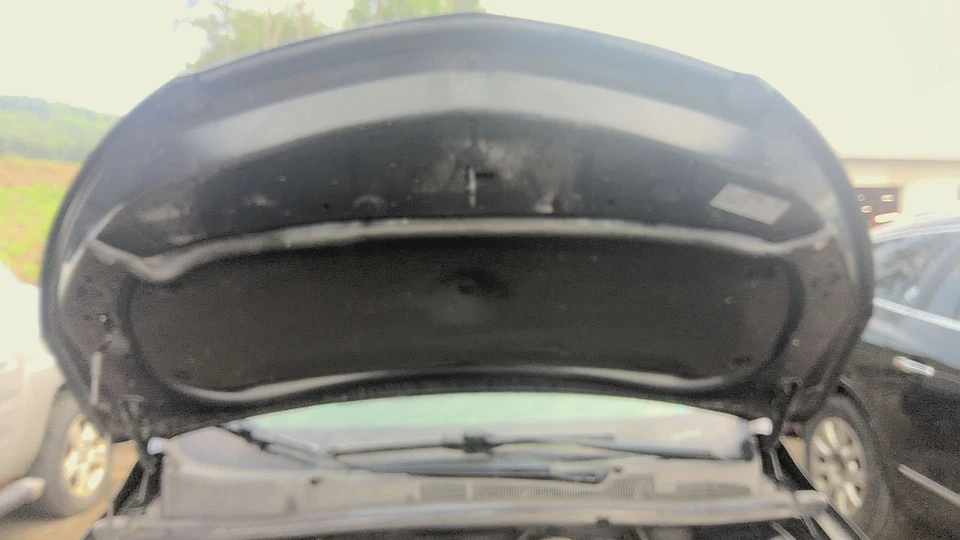 22 BUICK ENCORE Hood Paint Chips Anthracitemdp Foto 3 de 3