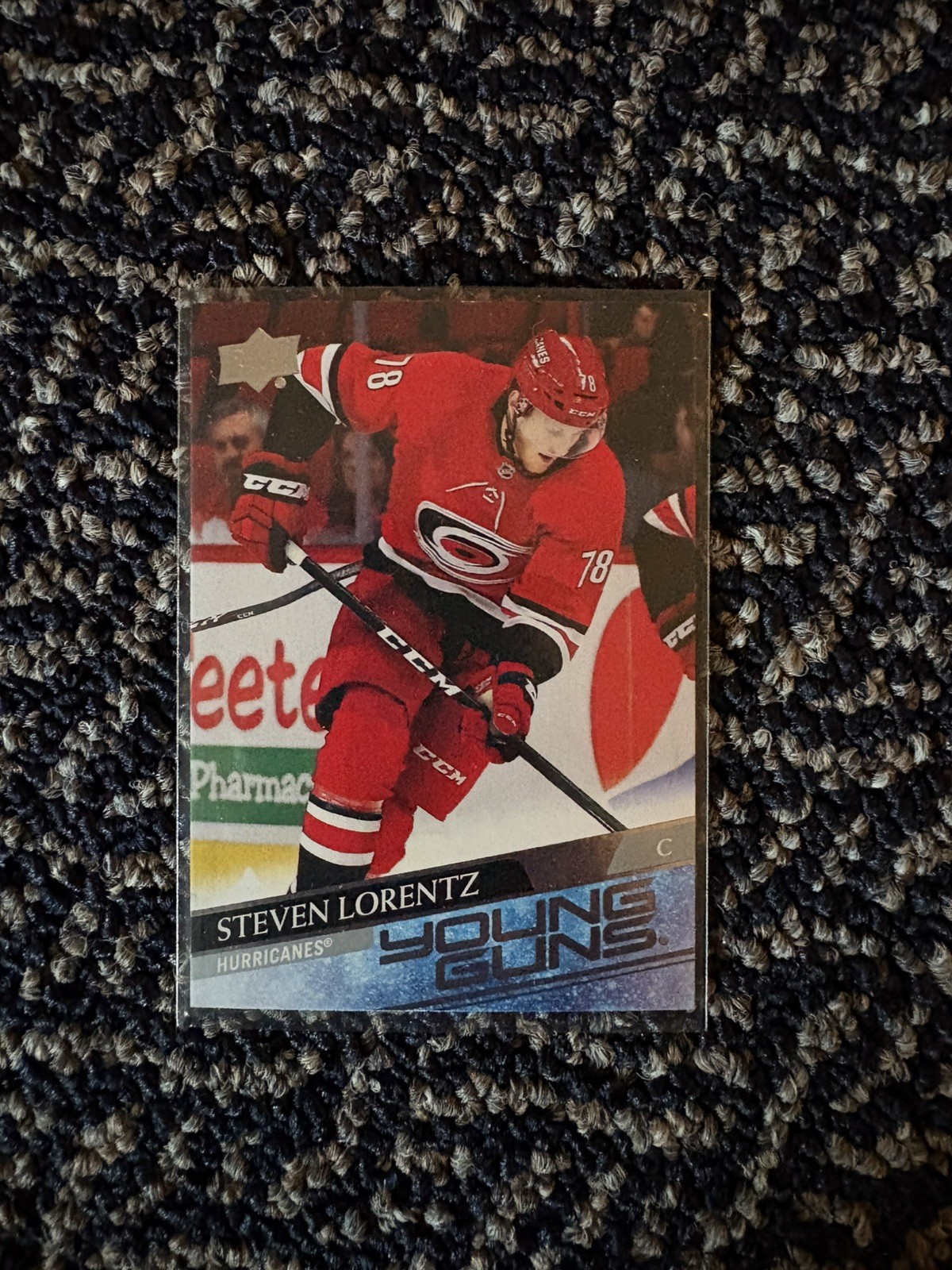 2020-21 Upper Deck Series 2 French Young Guns #494 Steven Lorentz Hurricanes 