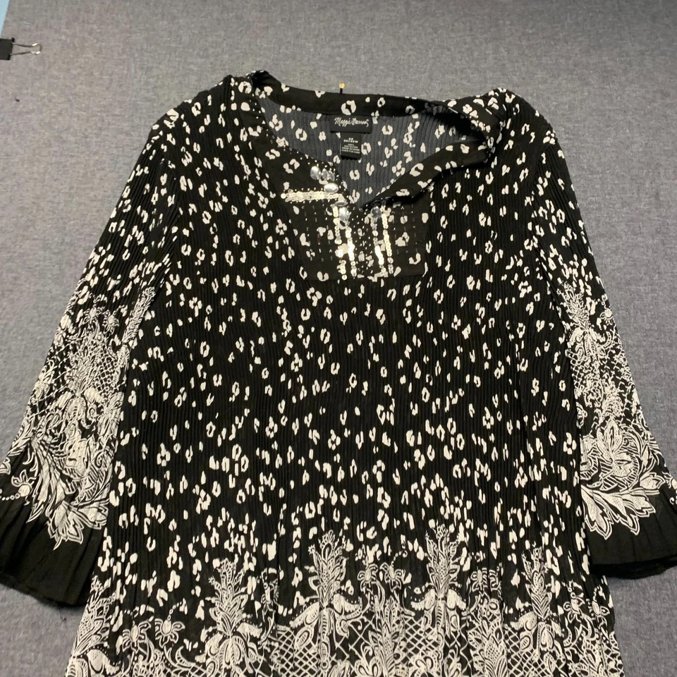 Top túnica para mujer Maggie Barnes talla 4X 32/32W plus negro blanco estampado damasco Foto 2 de 4
