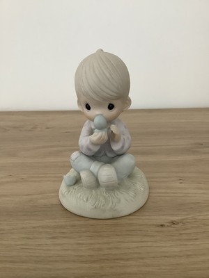 PRECIOUS MOMENTS FIGUR ''I believe in miracles'' 