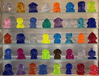  40 Gogos  Crazy Bones Aliens Monster gut erhalten GOGO´S Figuren