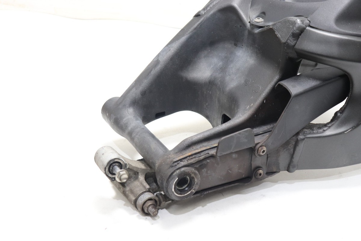 14 - 23 Kawasaki ZX636 ZX 636 Rear Swingarm Swing Arm w/ Mud Guard