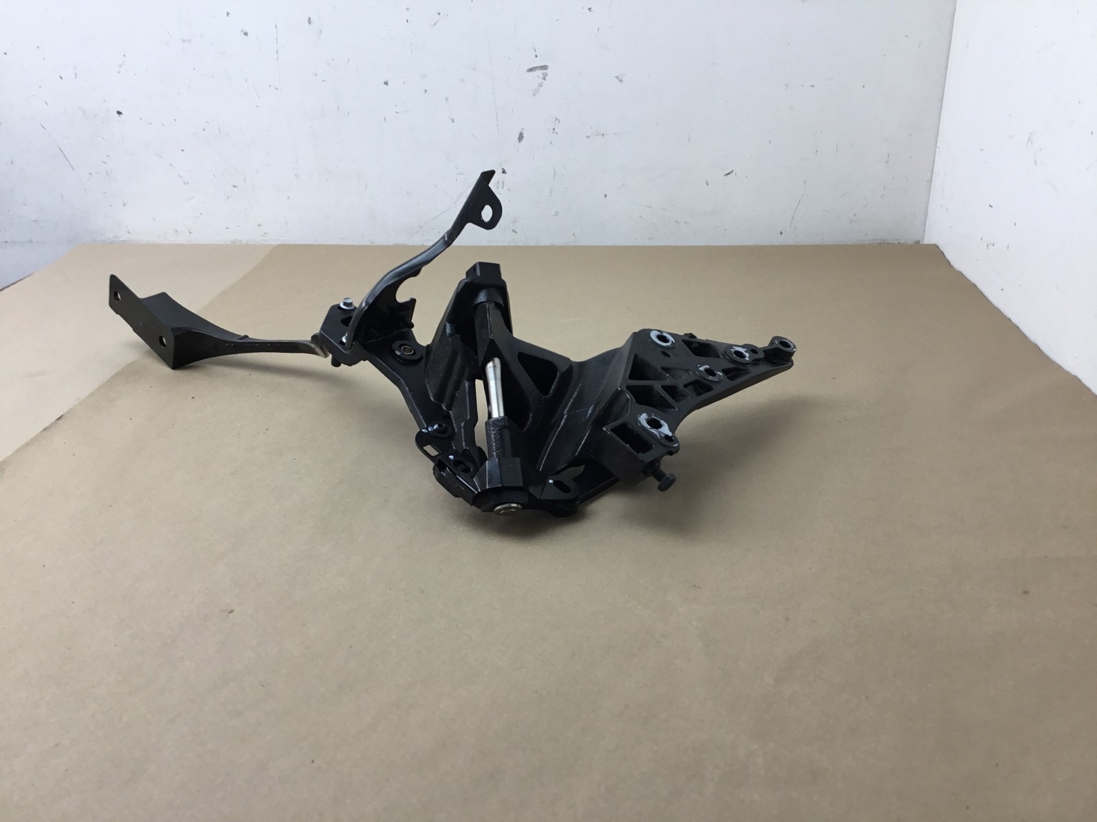 McLaren 650S 2016 Front Right Passenger Door Hood Hinge Set 15-17 ;:A