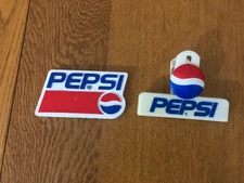 VINTAGE PEPSI-COLA SODA ADVERTISING REFRIGERATOR MAGNET & MAGNETIC CLIP