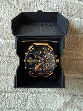 Diesel Herren Armbanduhr in Gold, neuwertig mit Original Rechnung und OVP