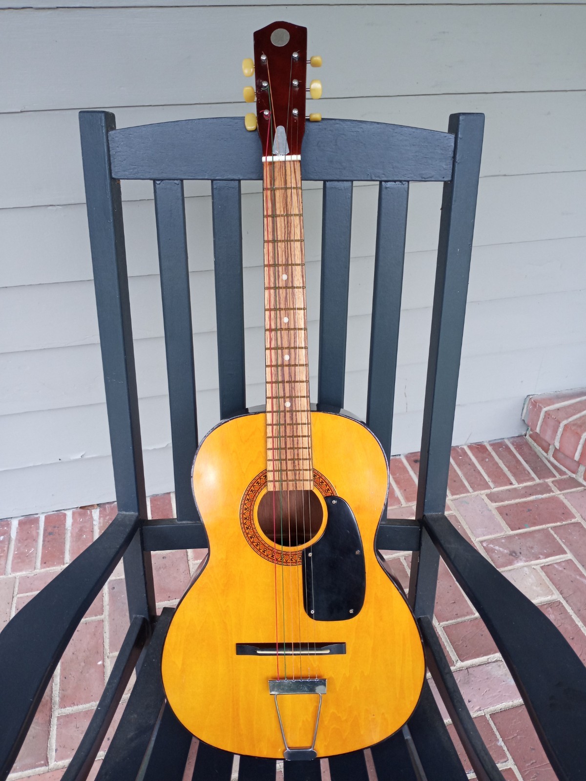 1970s Sears model 306-1295 parlor guitar. Good Condition Ready to Play the blues
