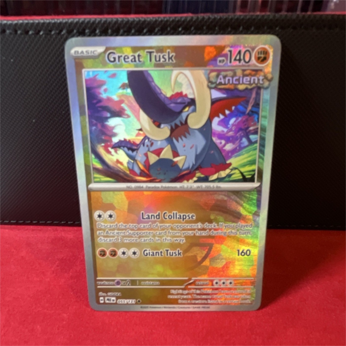 Pokémon Great Tusk Poke Ball Pattern Holo Sv: Prismatic 055/131 140 HP Uncomm…