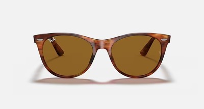 Ray Ban Wayfarer 2 classic, Excellent condition Ray-Ban Wayfarer II Classic Green Unisex Sunglasses RB2185  main image 2