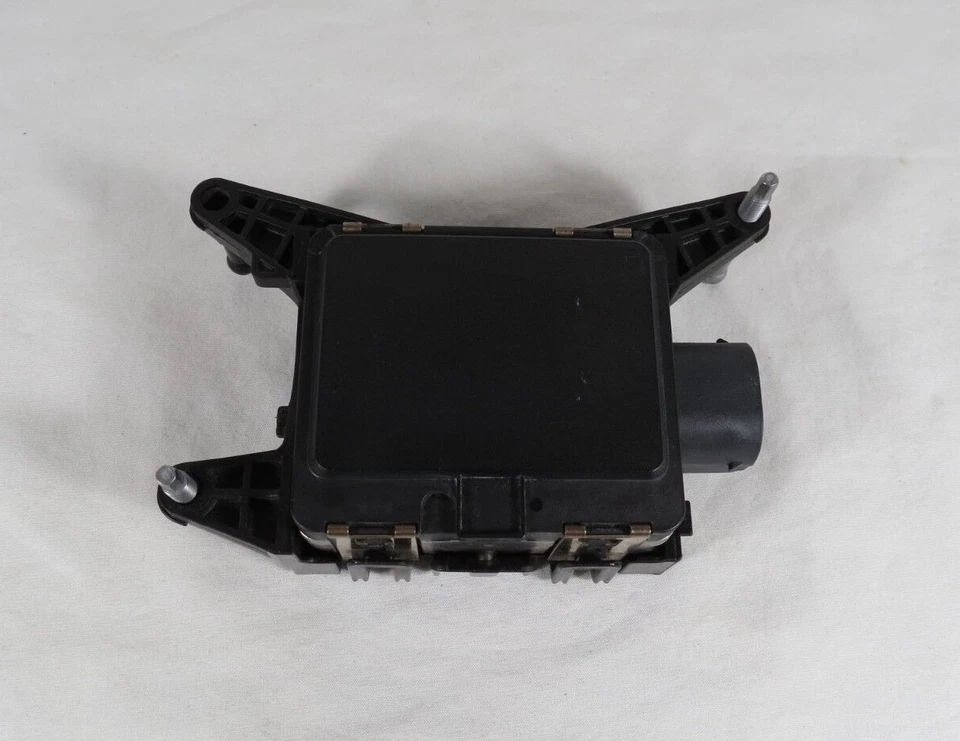 Honda Accord Hybrid Touring 2019 2020 control de crucero sensor de radar 36801-TWA-A09 Foto 2 de 3