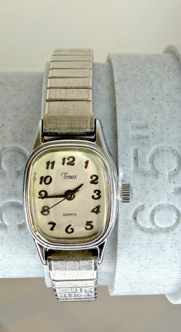 Vintage Timex BA Cell White Dial Silver Tone Watch Speidel Band New Battery
