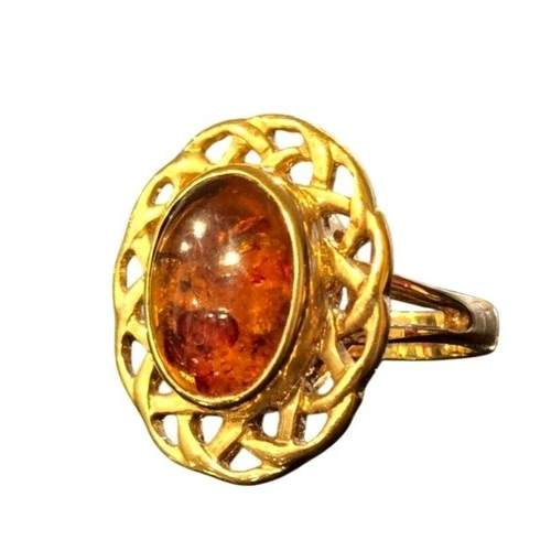 Vintage Bakelite Root beer ring size 9 filagree retro Jewelry Amber Art deco