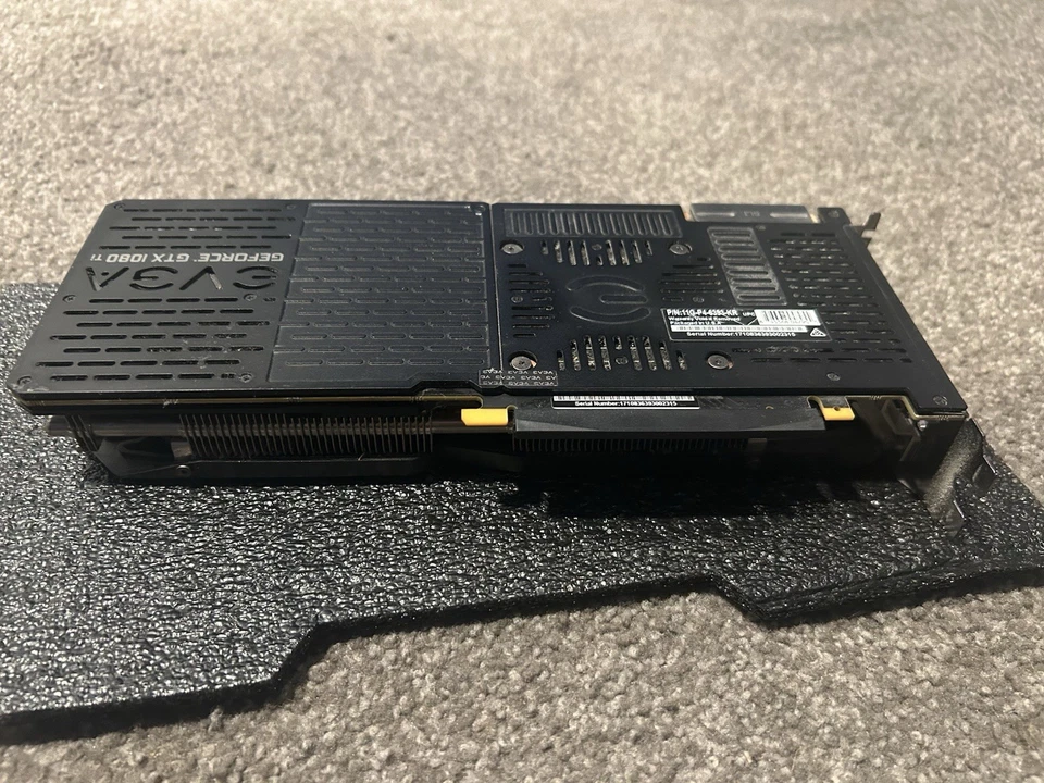 Tarjeta de gráficos EVGA GeForce GTX 1080 Ti SC 11 GB GDDR5X (11G-P4-6393-KR) Foto 4 de 4