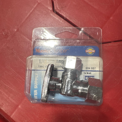 New Master Plumber Water Supply 1/4 Turn Angle Valve 604007