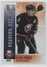 2002-03 Pacific Quest for the Cup Chasing the Cup Alexei Yashin #9 0a4