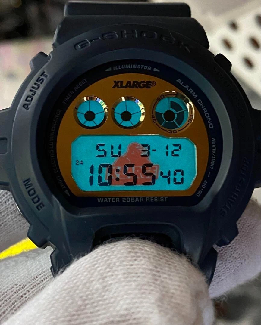 Casio G-shock DW-6900 XLARGE Collaboration Digital Gold Used