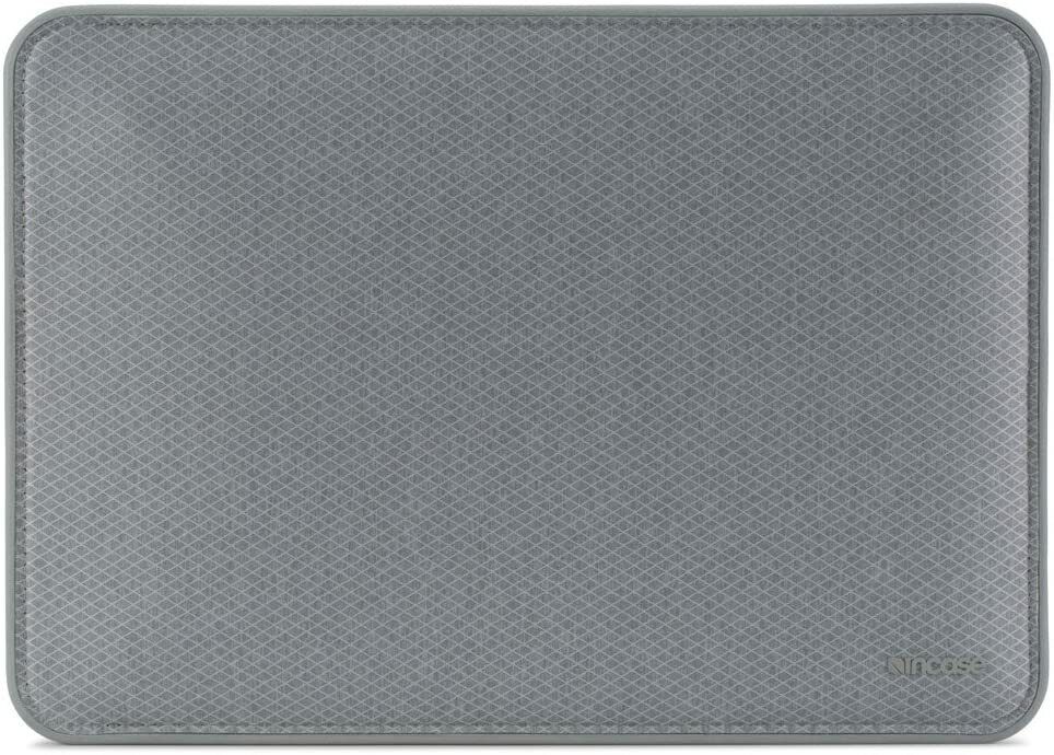 Incase ICON Sleeve with Diamond Ripstop for MacBook Pro 15"- Thunderbolt (USB-C)