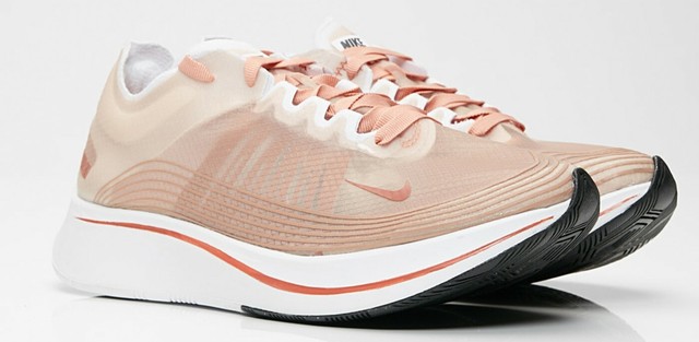 womens nike zoom fly sp
