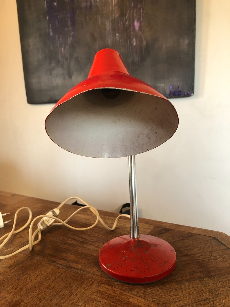 Lampe de bureau en métal rouge