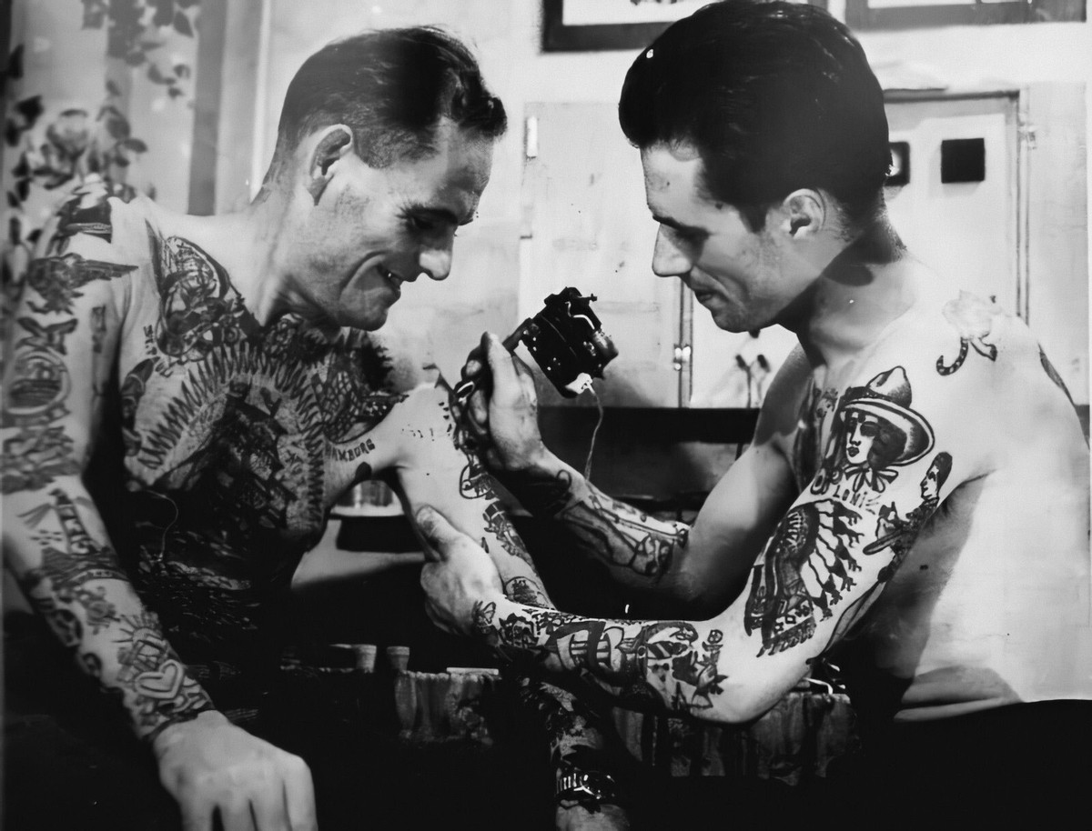 Vintage Tattoo Image 14 x 11