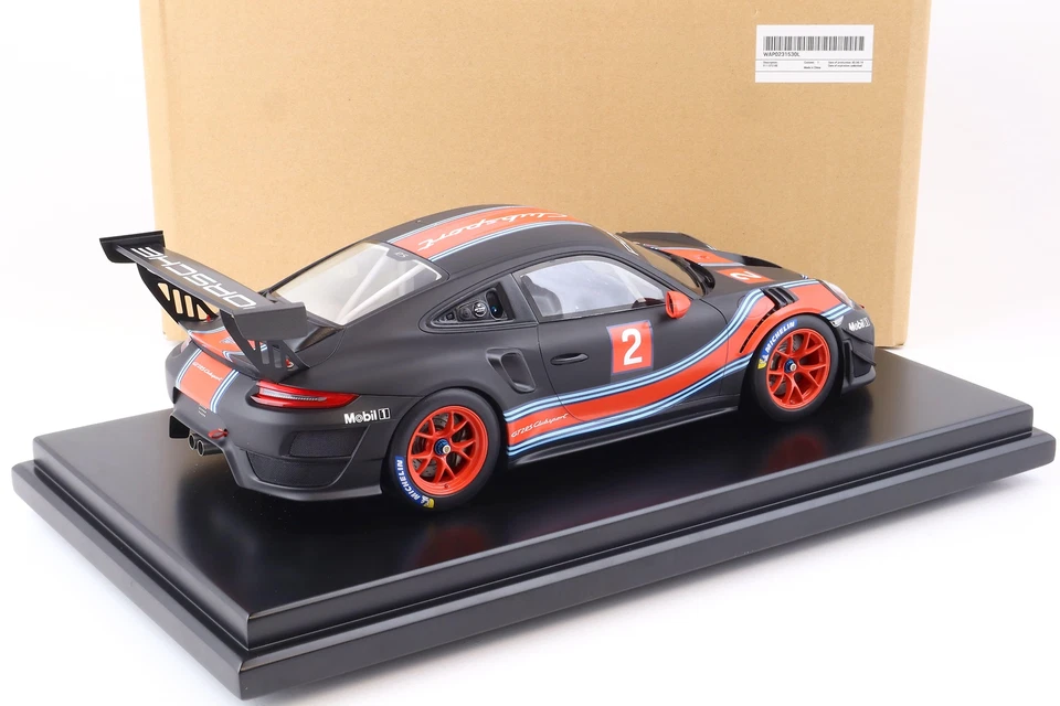 1:12 Spark Porsche 911 (991 II) GT2 RS Clubsport Nero Opaco #2 WAP DEALER - Immagine 3 di 4